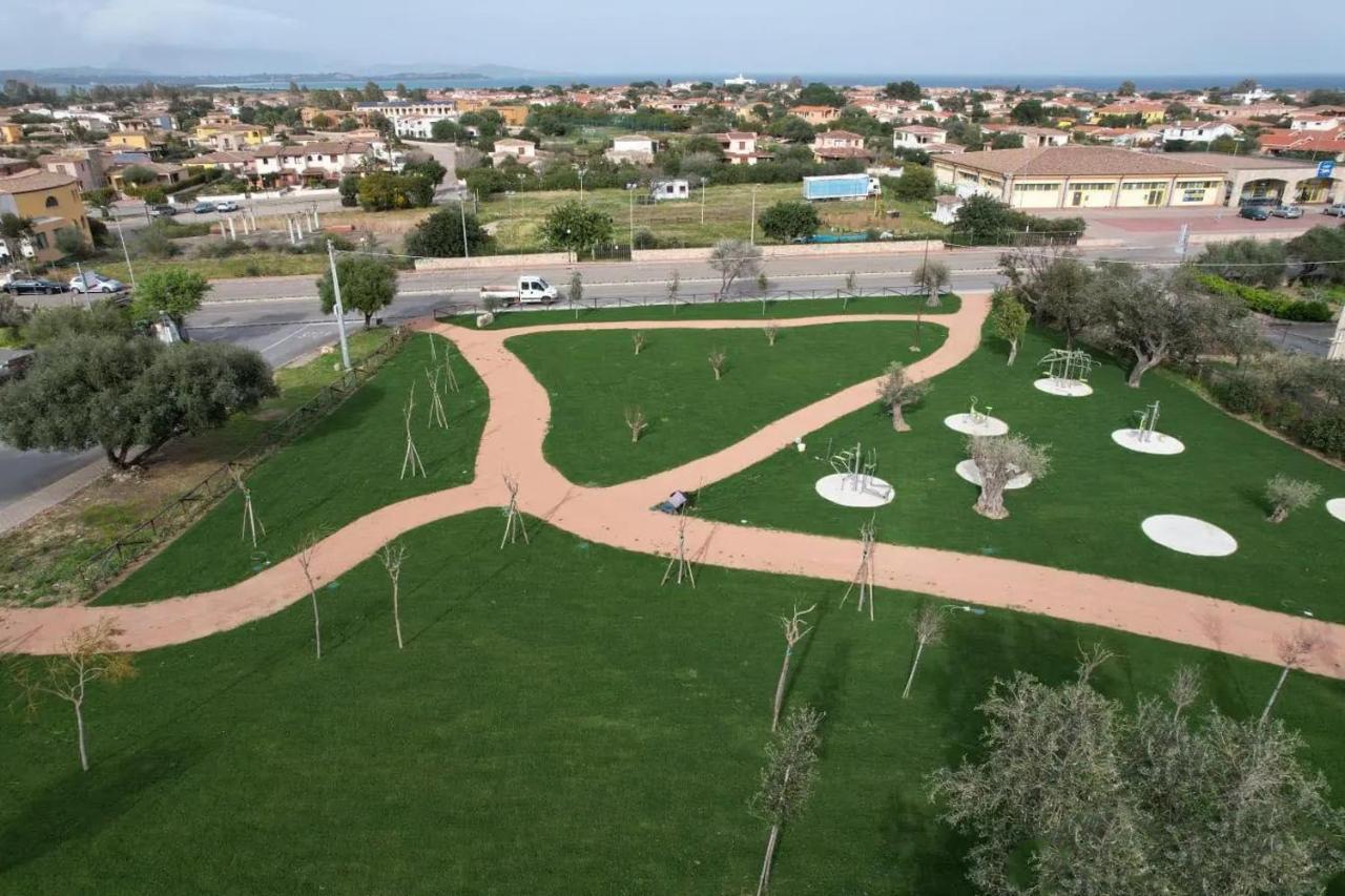 Appartamento Sette Posti Vicino Al Centro Di San Teodoro San Teodoro  Exterior foto